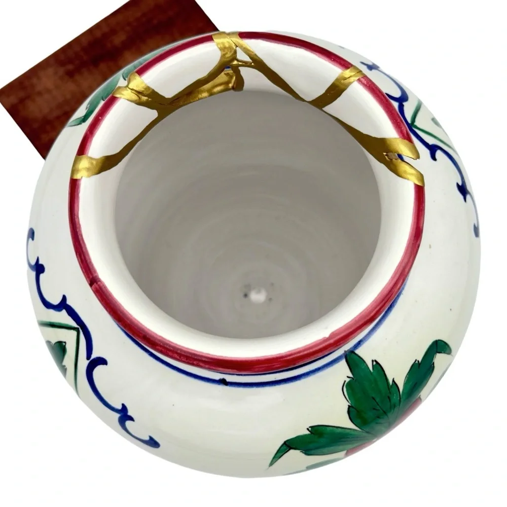 Kintsugi Vase Italian Majolica Pottery Gold Crack Art Personal Growth Gift - Picture 14 of 17